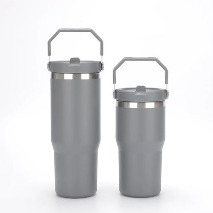 Isolerad vattenflaska – 900 ml med sugrör